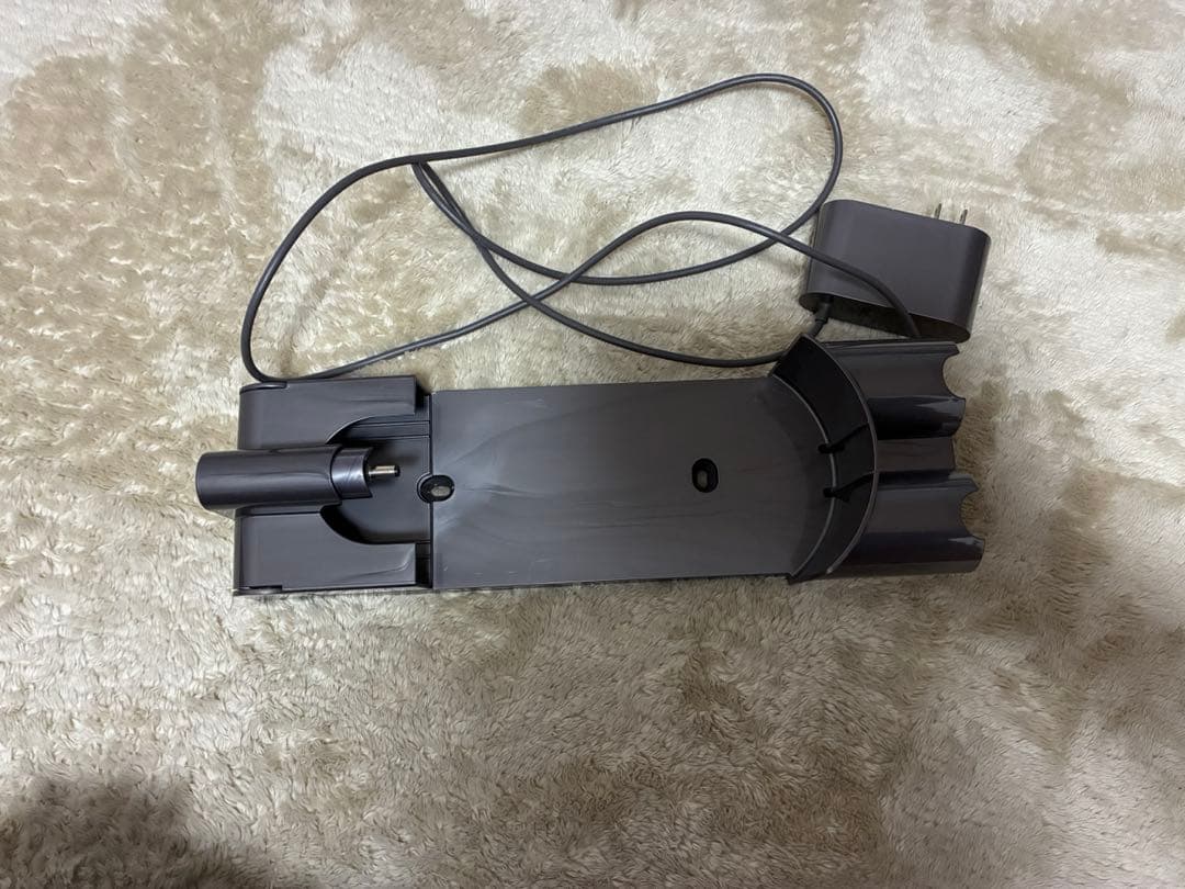 【ジャンク品】dyson v8 fluffy extra