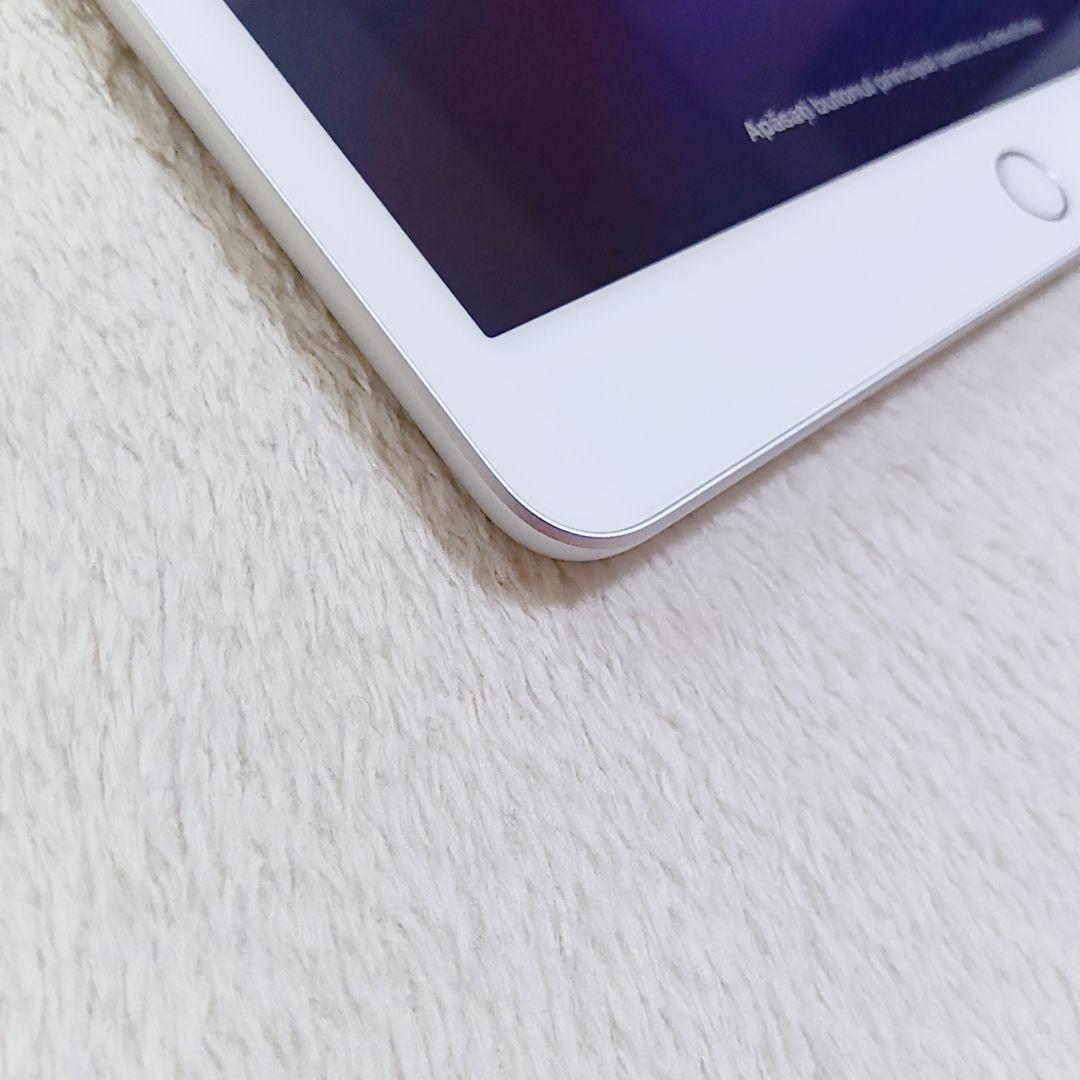 iPad 第8世代 32GB Wi-Fiモデル A2270