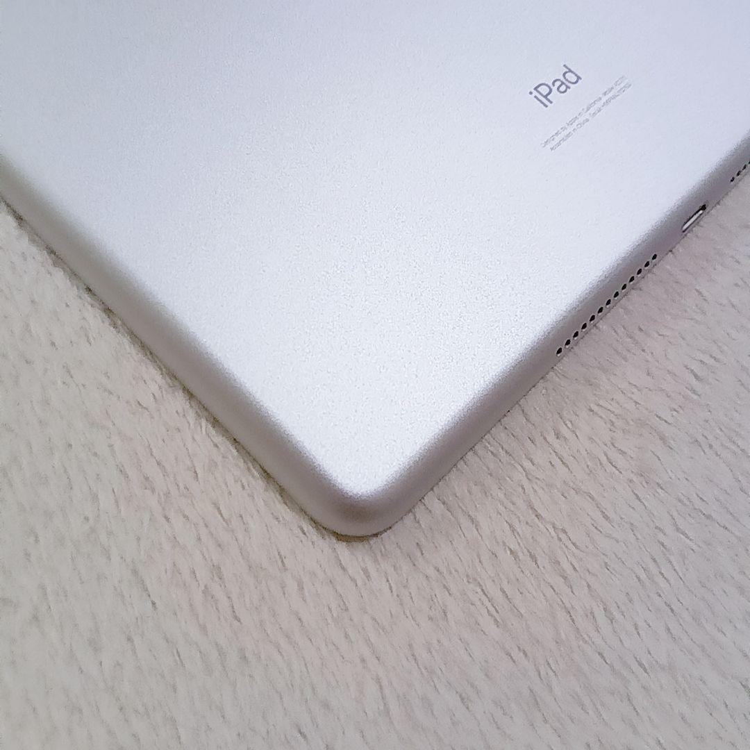 iPad 第8世代 32GB Wi-Fiモデル A2270