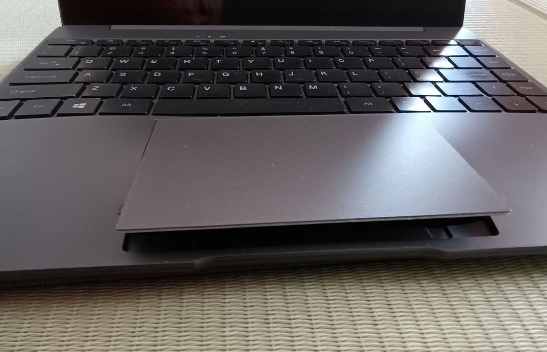 CHUWI ノートPC ダークグレージャンク品