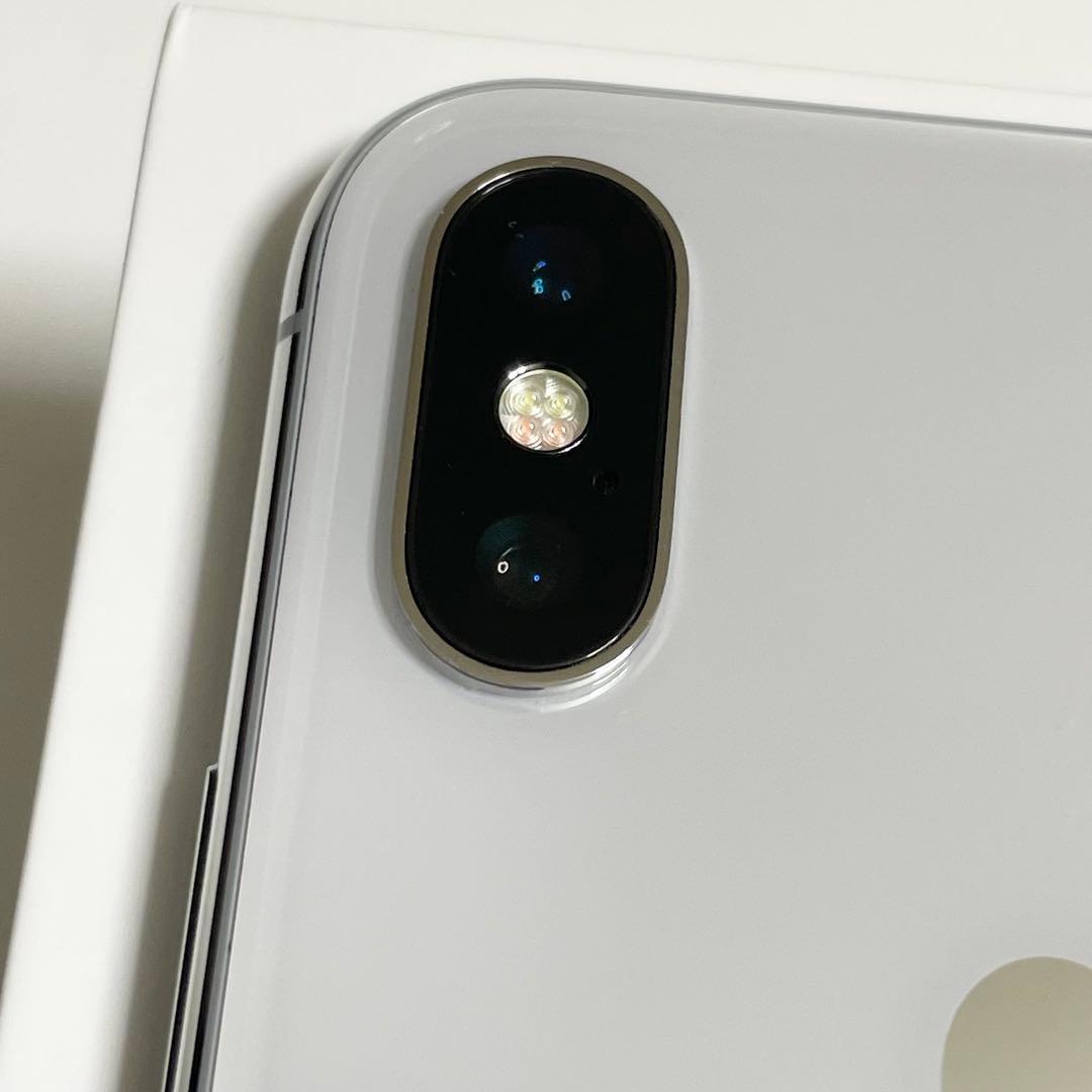 美品 iPhoneX 256GB シルバー SIMフリー