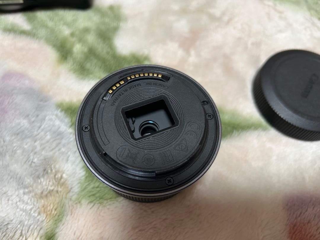 Canon EOS R50 ミラーレス一眼レフ 18-45mmレンズ