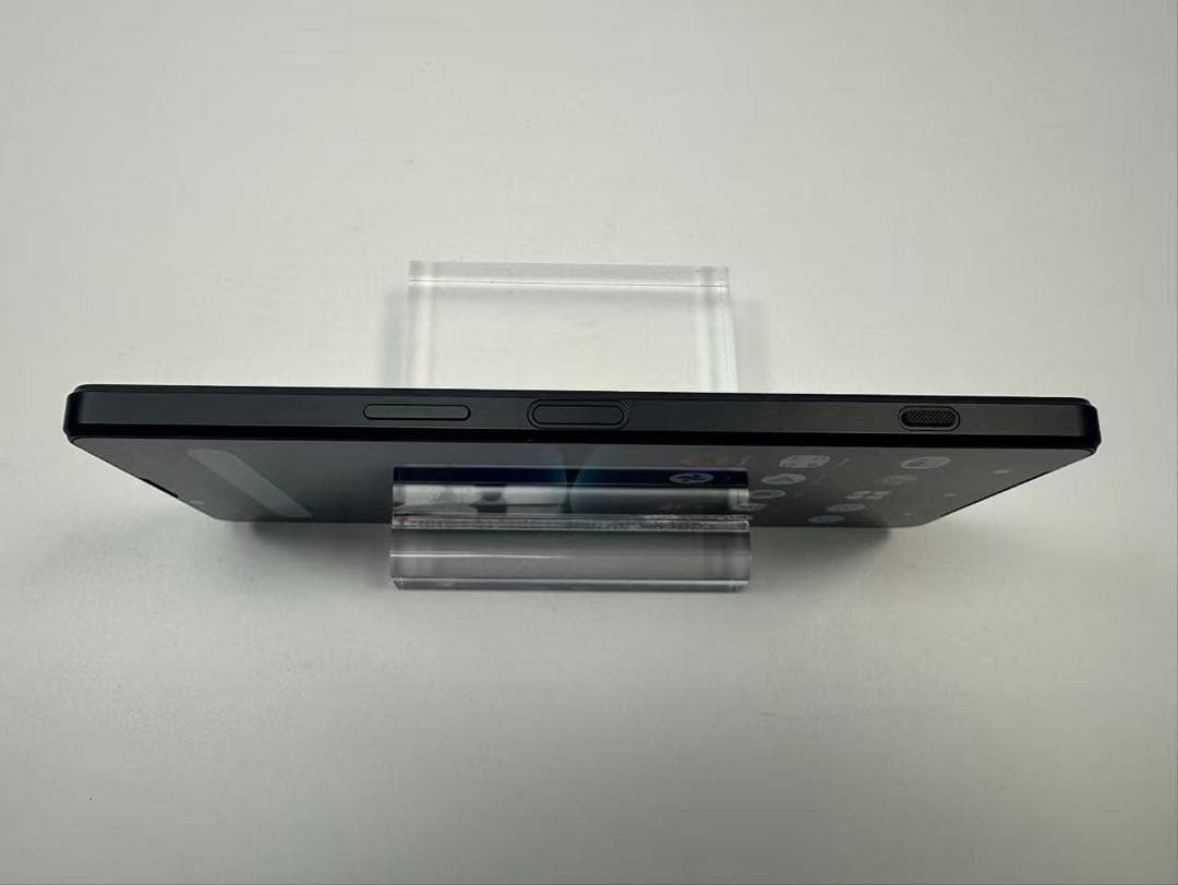 美品 SONY Xperia 1 IV docomo so-51c 黒