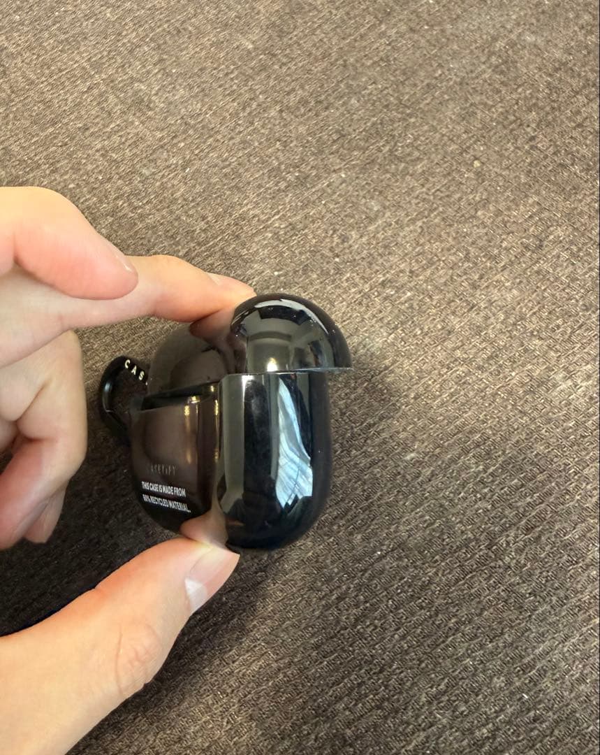 【美品】【完売品】メゾンキツネ AirPodsPro ケース CASSETiFY