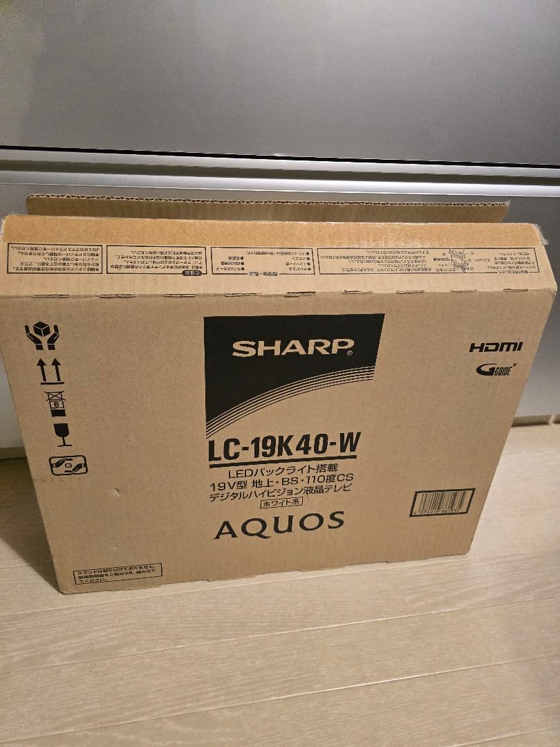 SHARP LED AQUOS LC-19K40-w 美品★