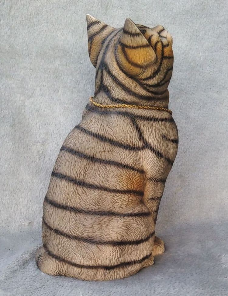 キジトラ猫　ねこ　ネコ　CAT