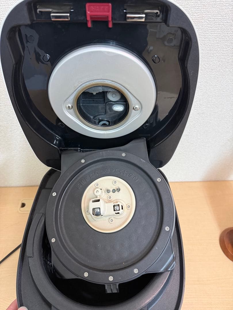 タイガー 圧力IH炊飯ジャー JPI-A100 5.5合 2020年製