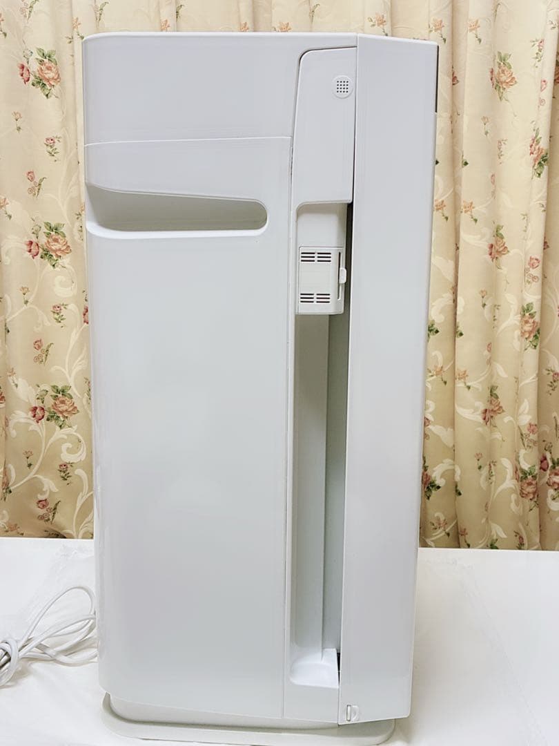 ダイキン 空気清浄機ACK70W-W 加湿機能付き　ホワイト　動作確認済み