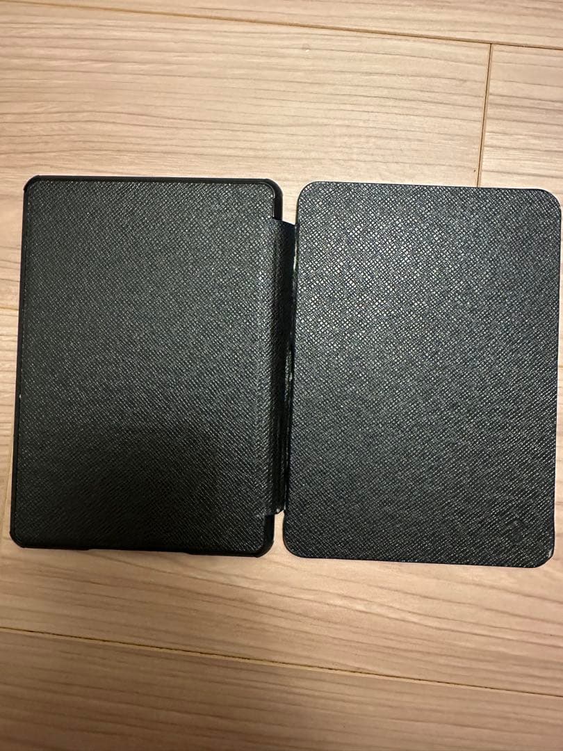 Kindle Paperwhite 第10世代 ブラックカバー