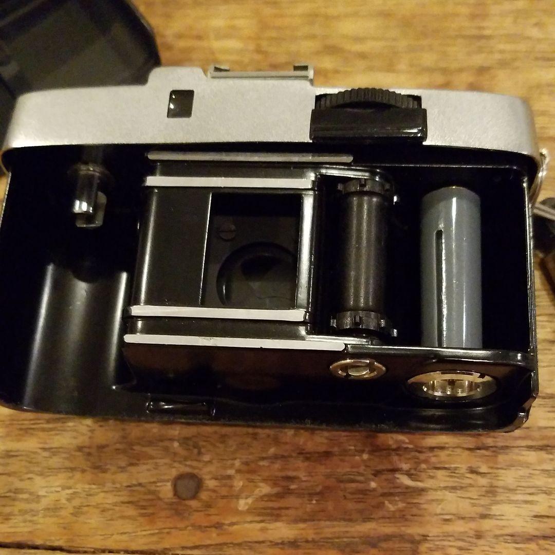 OLYMPUS PEN　S