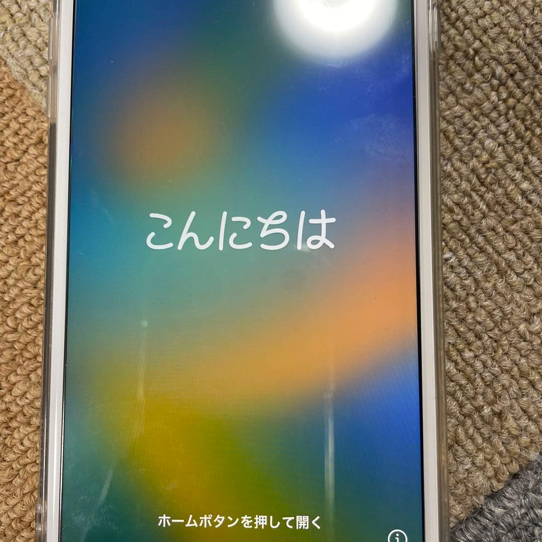 美品アイホン8プラス本体　SIMフリー