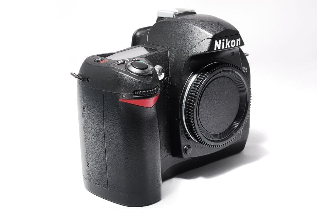 【Nikon D70s】味のある描写✨高倍率ズームレンズセット✨幅広く撮影OK