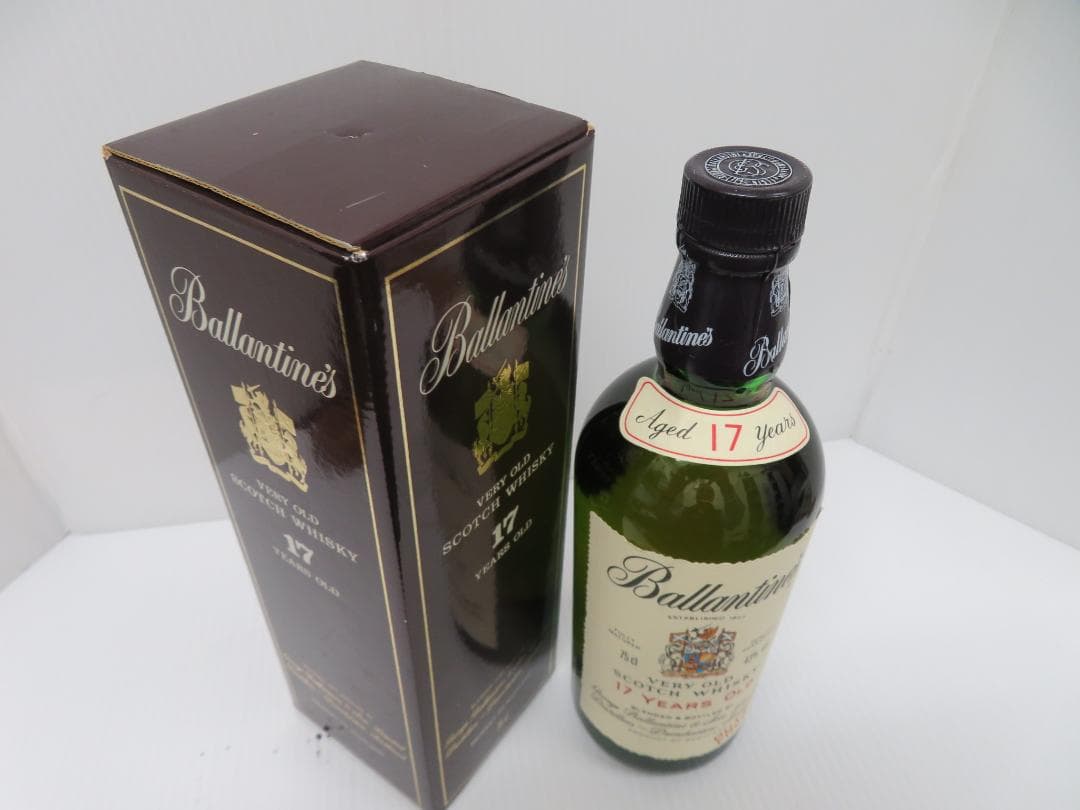 Ballantine's　バランタイン　17年　旧ボトル　未開栓　　　　　143