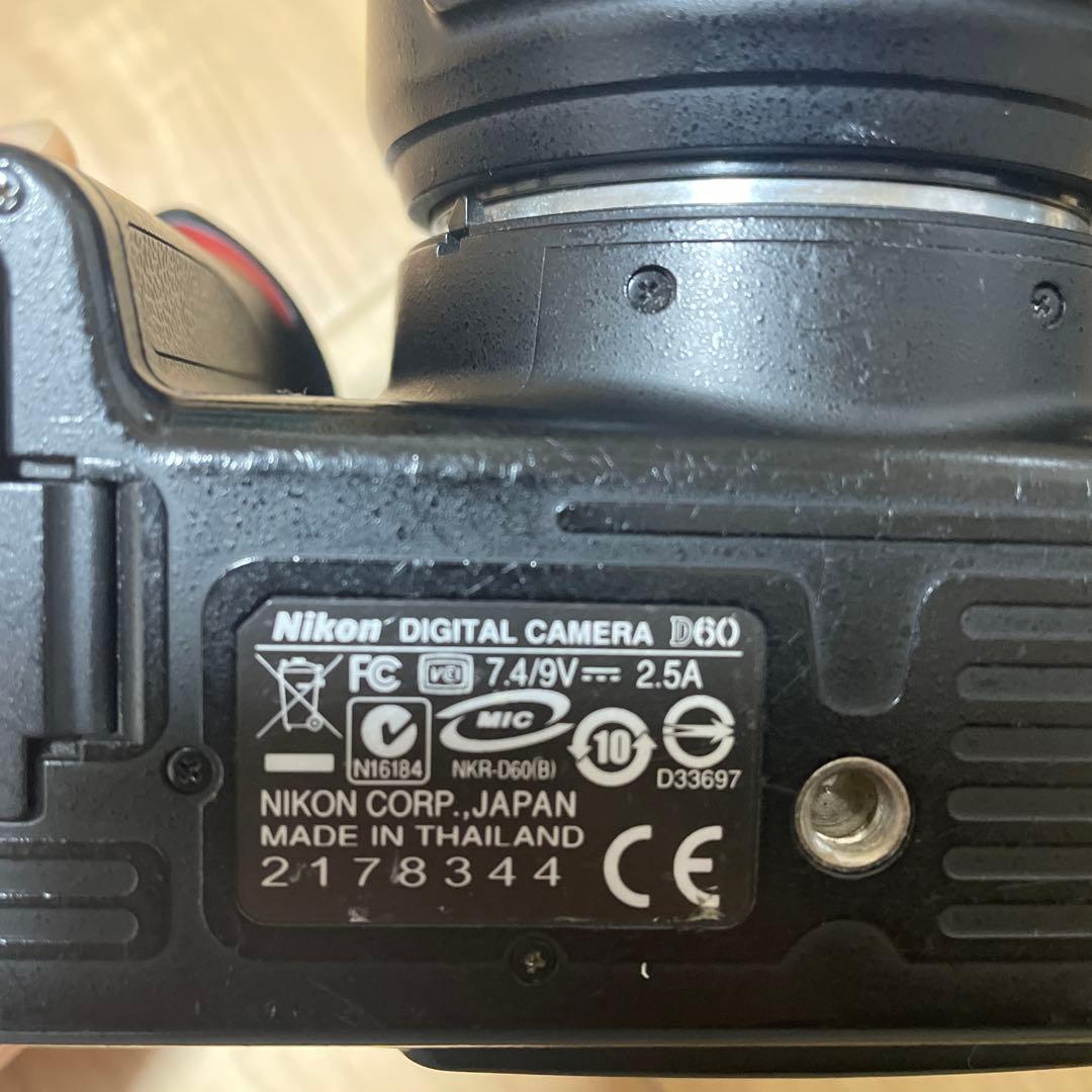 【美品】Nikon デジタル一眼レフ D60 レンズ付き