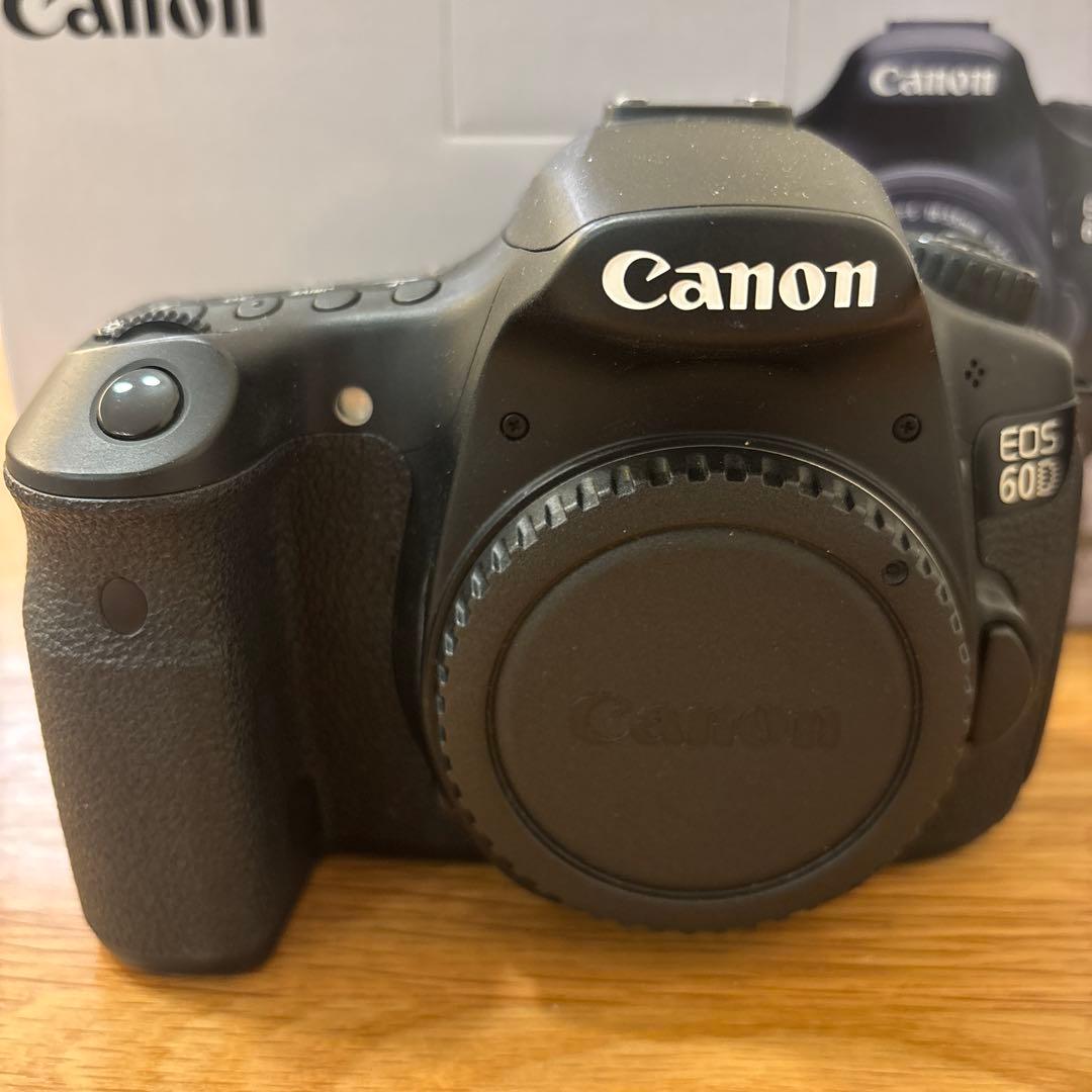 【超美品・箱付】Canon EOS 60D Wズームレンズ キット ベタつき無