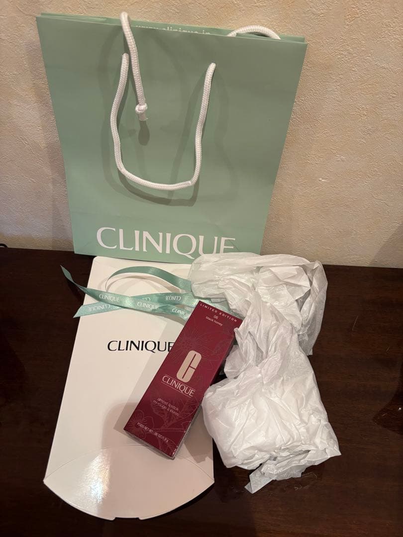 【数量限定】CLINIQUE オールモストリップスティック (ブラックハニー)