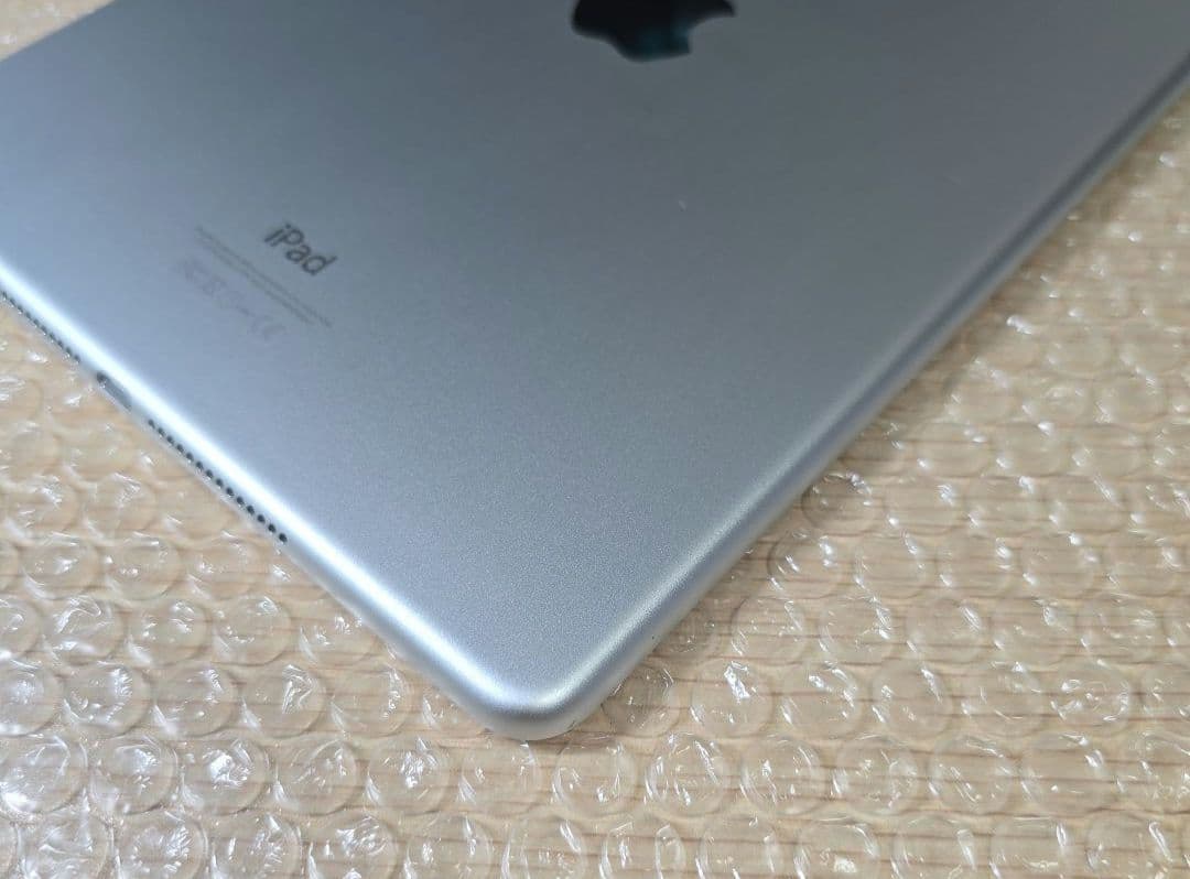 B*X様 比較的美品■iPad Air 2■バッテリーほぼ新品■Wi-Fi版■2