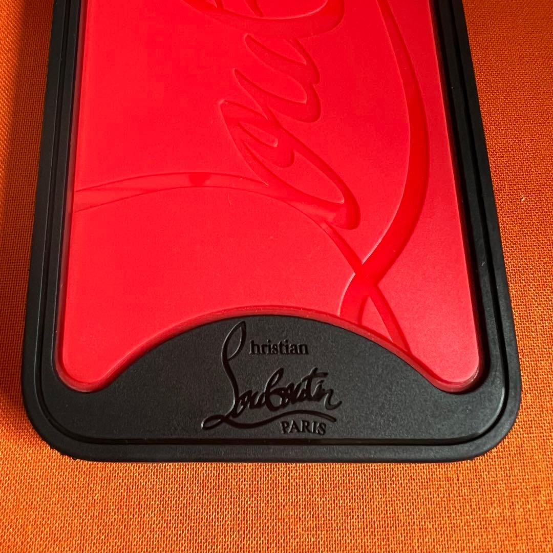 【新品】芸能人愛用　クリスチャンルブタン iPhoneX/XSケース　ポーチ付