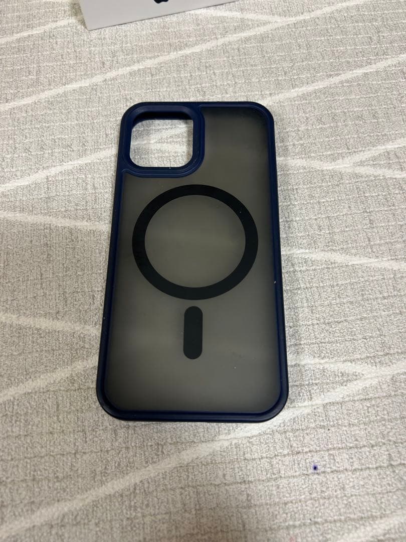 Apple iPhone 12 ブラック 本体　トラスケース付　バッテリー88%