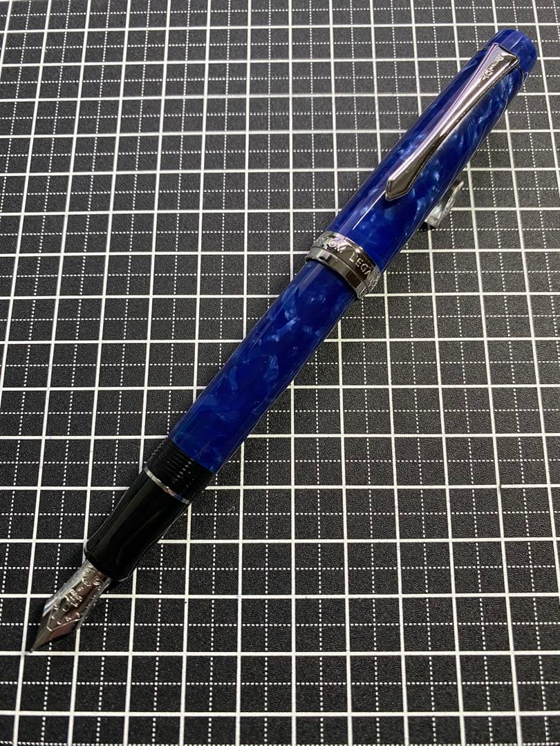 PILOT CUSTOM LEGANCE Blue 万年筆　字幅F