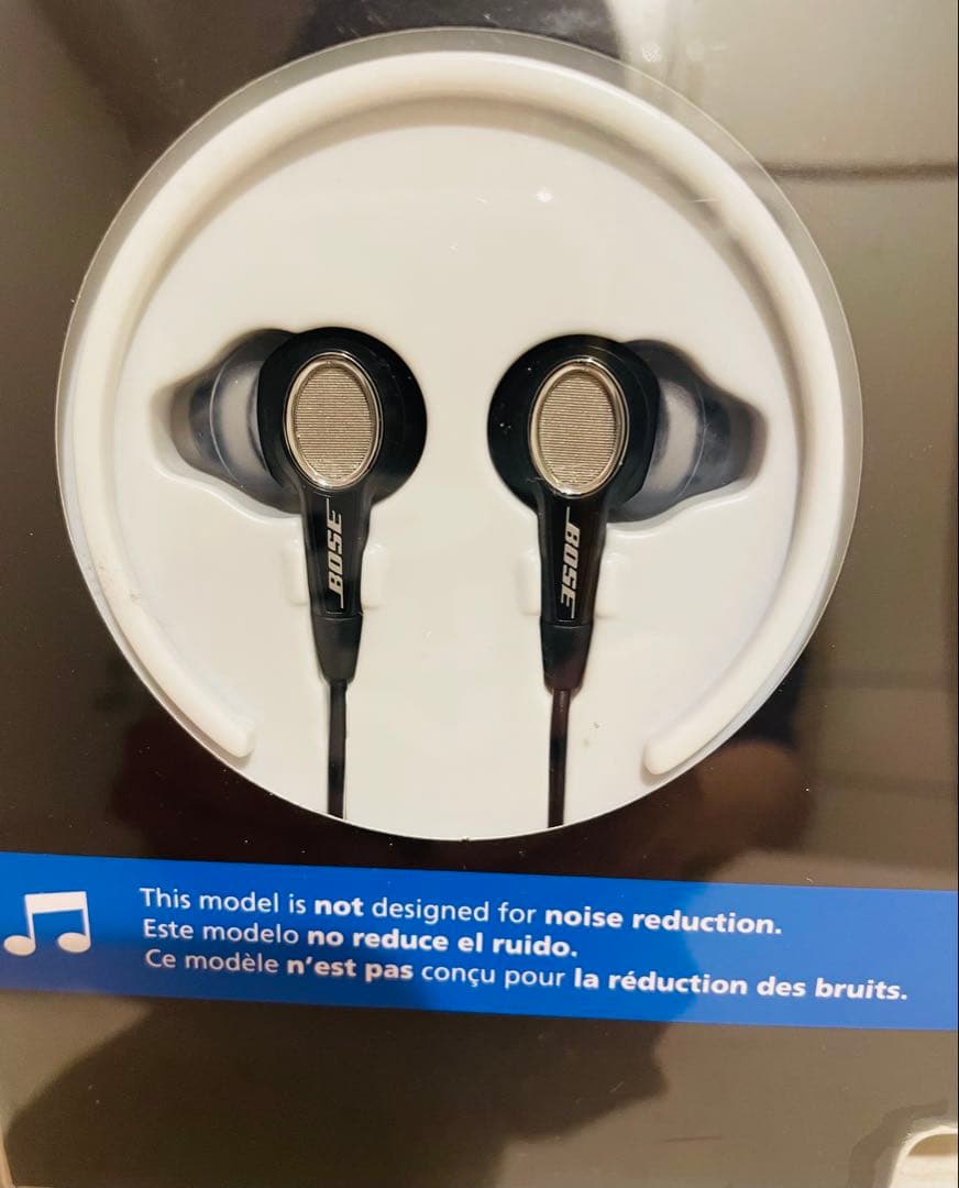 新品・未開封☆Bose in-ear headphones