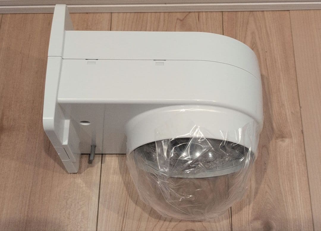 Panasonic i-PRO防犯カメラ 壁取付金具 WV-QWD100C-W