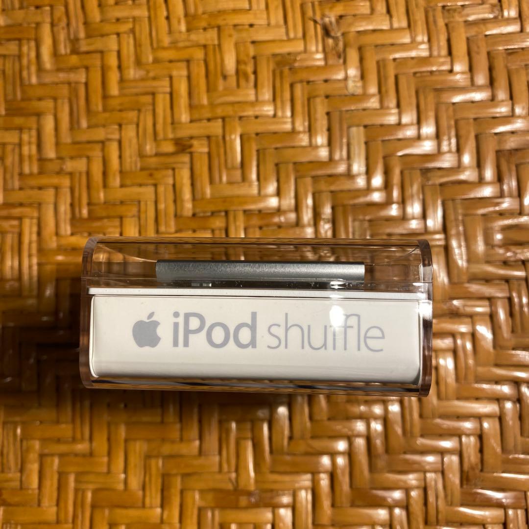 未開封 iPod Shuffle 第3世代 4GB シルバー