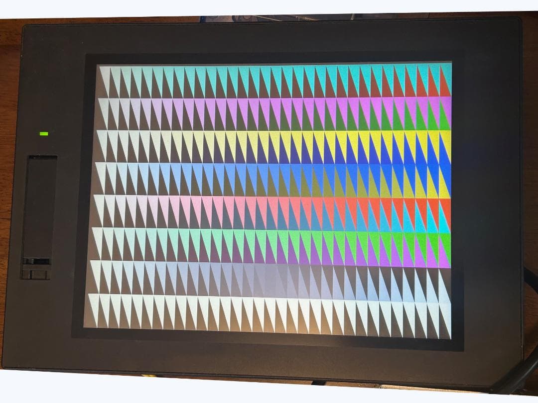 KEYENCE VT5-X10　タッチパネルディスプレイ