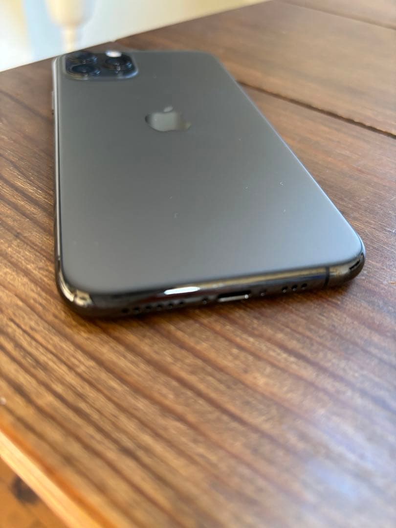 Apple iPhone 11 Pro 64GB スペースグレー