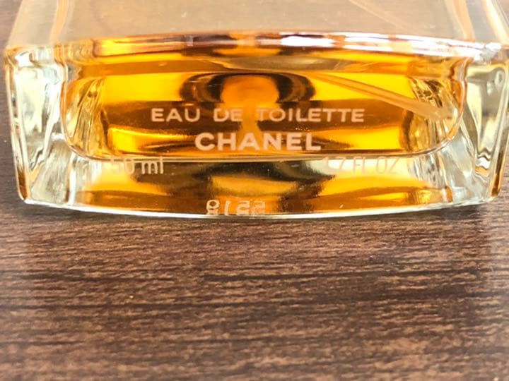 シャネル アリュール CHANEL ALLURE オードトワレ　香水　50ml
