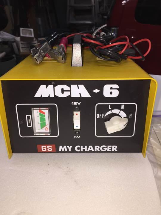 充電機です 使わないので 出品します