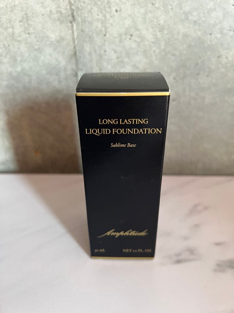 アンプリチュードP20 リキッドファンデーション30ml