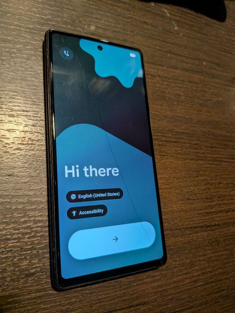 Google Pixel 6a 本体 ひび割れあり