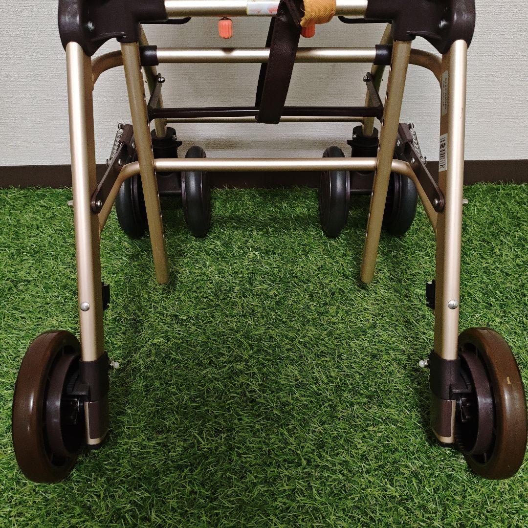 幸和製作所　歩行車　テイコブリトルホーム　waw05　ブラウン　バック付き