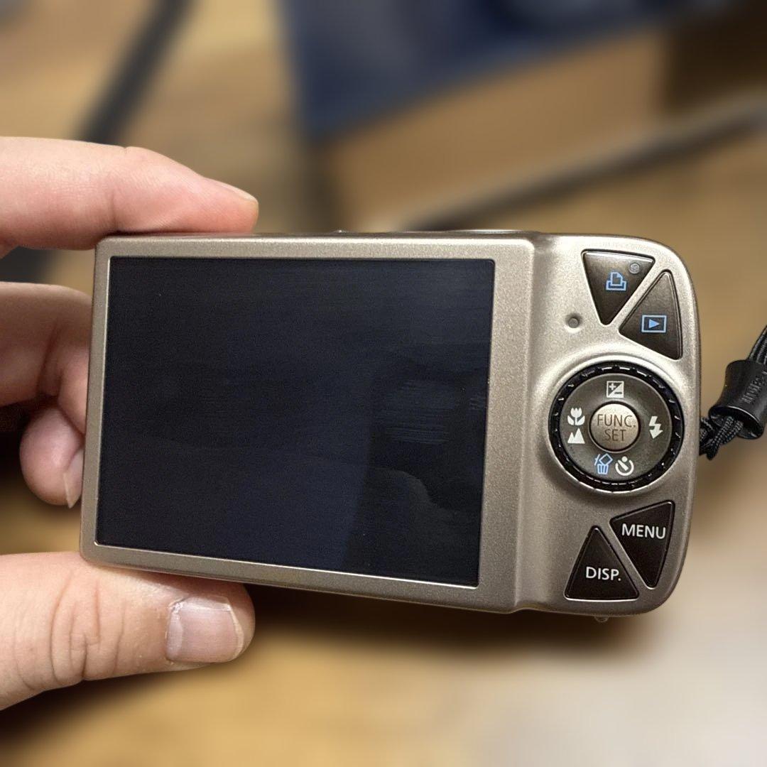 Canon IXY DIGITAL12.1メガピクセルコンパクトカメラ充電器なし