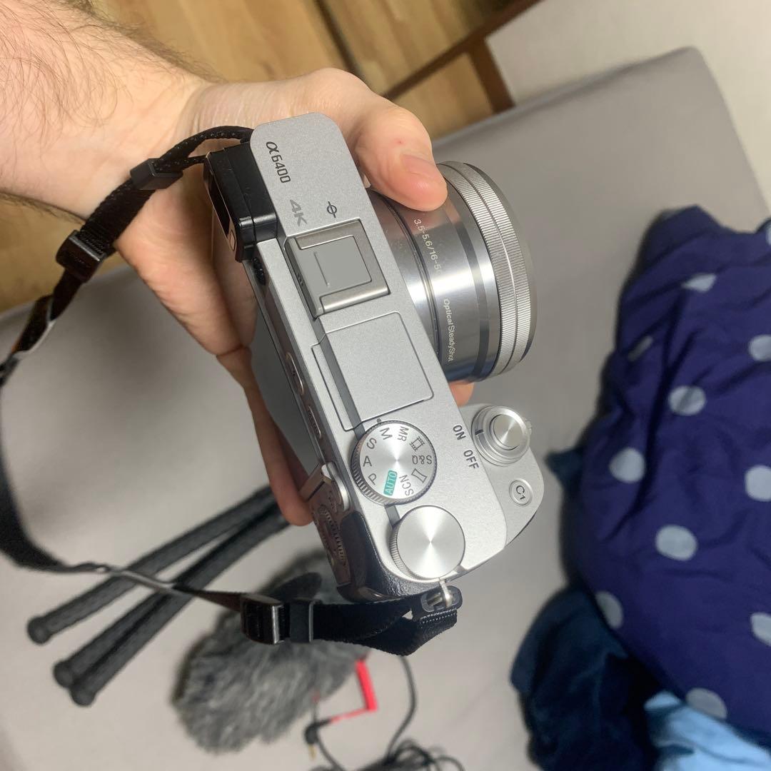 SONY α6400 ミラーレスカメラ 三脚・マイク付き