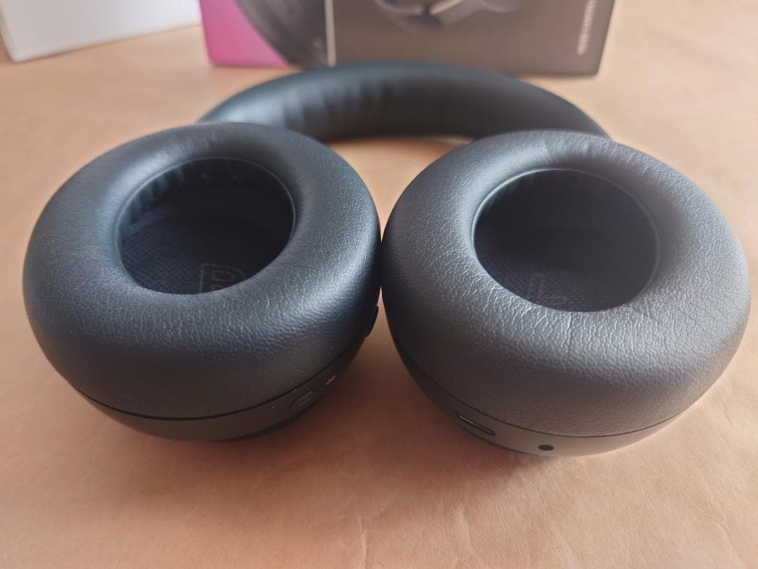 (美品) Bose QuietComfort Ultra ワイヤレスヘッドホン
