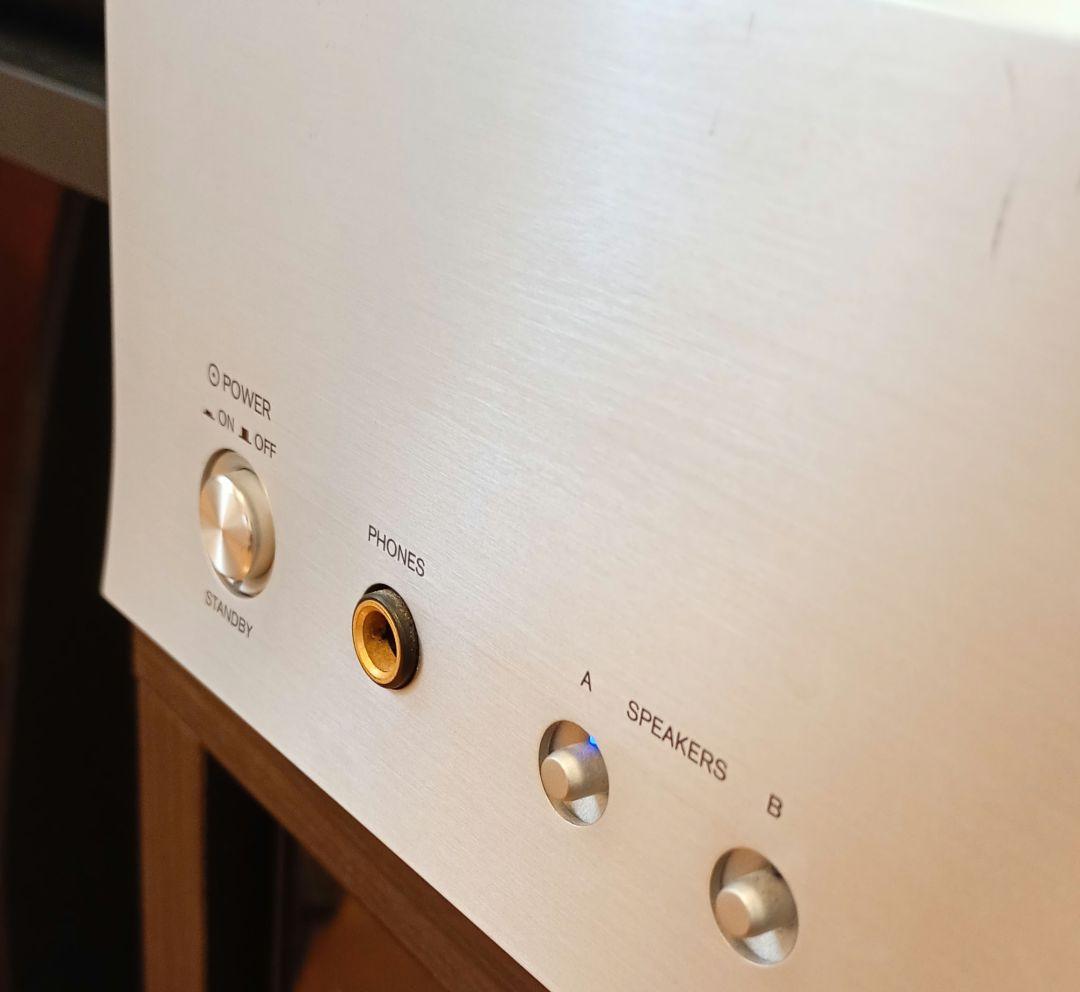 ONKYO プリメインアンプ　 A-973(S) シルバー　リモコン付き。