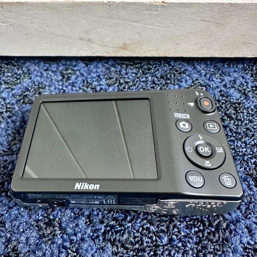 Nikon ニコン コンパクトデジタルカメラ coolpix A10 乾電池駆動