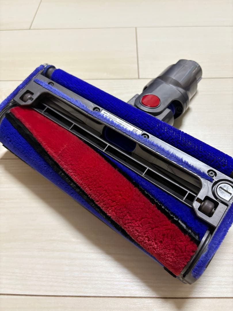 Dyson V8 Fluffy+ アイアン ジャンク品