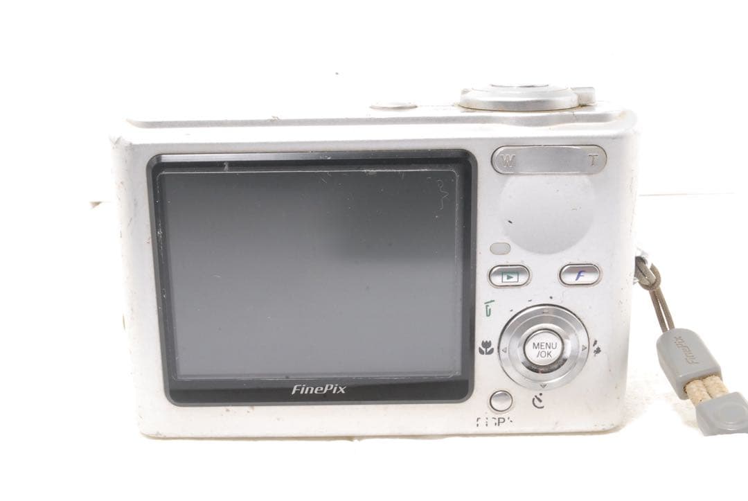 【希少/名機】FUJIFILM FinePix F10 シルバー【動作確認済】