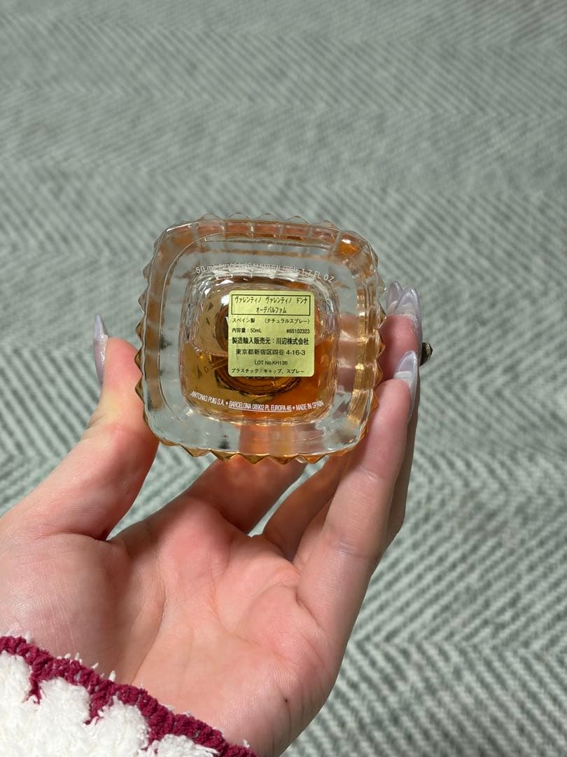 【処分価格】ヴァレンティノ ドンナ オーデパルファム50ml