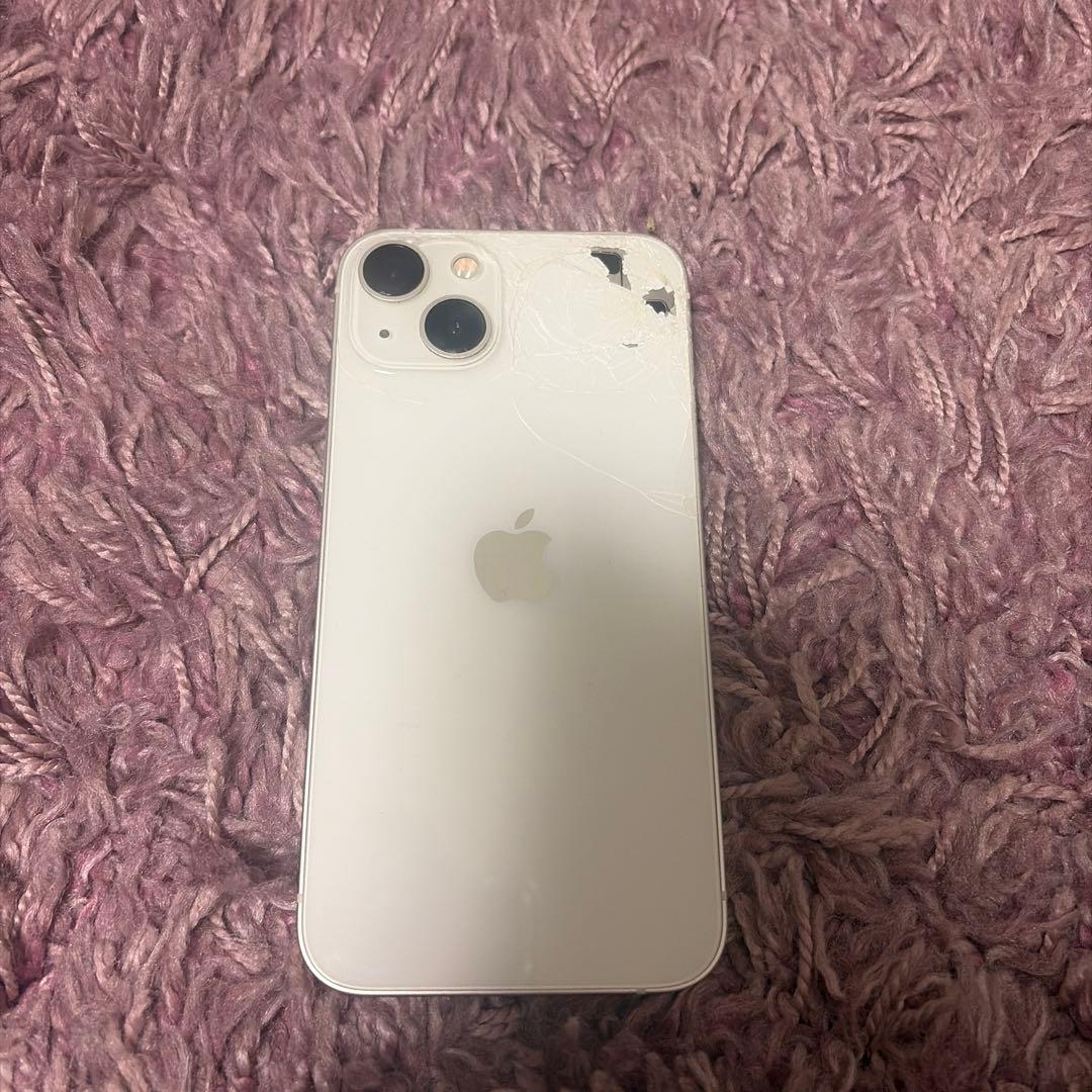 iPhone13 128GB ホワイト 背面バキバキ