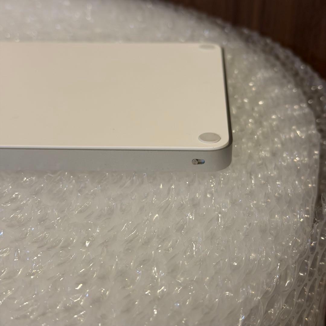 ホワイトワイヤレスキーボードApple Magic Keyboard typec