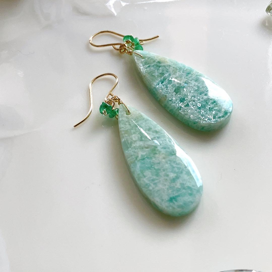 廃盤レア商品◆一点物✧ラメ入りアマゾナイト×コロンビアエメラルドピアス