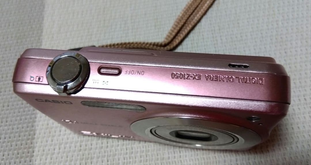 CASIO EXILIM デジタルカメラ ex-z1050 充電器·SDカード