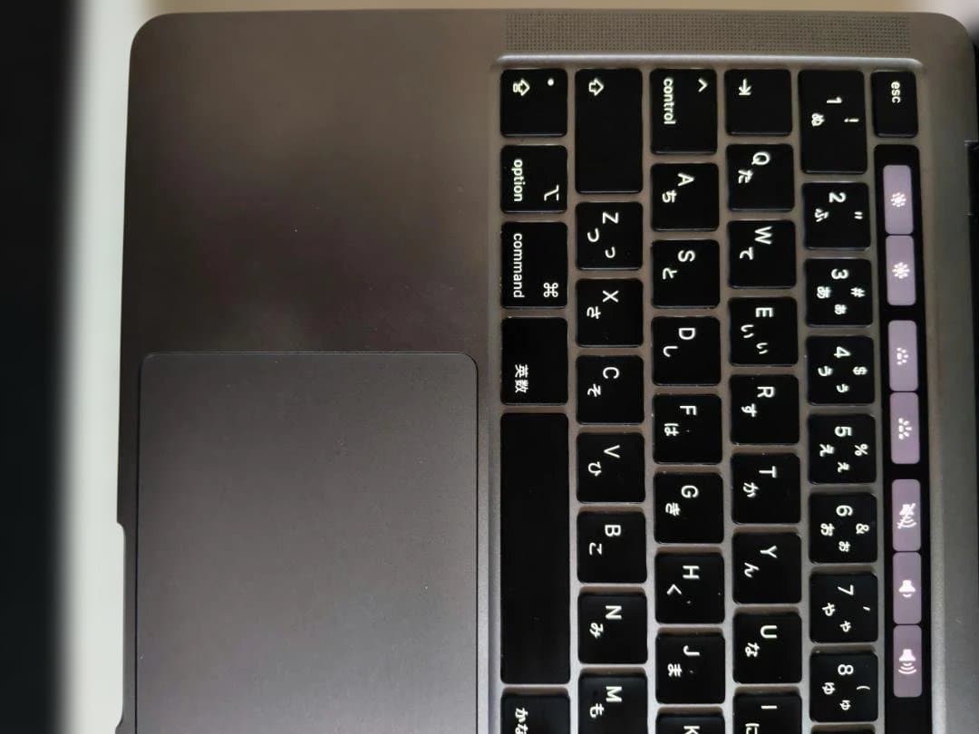 Macbook Pro 2020 M1 13 inch 8/256 美品