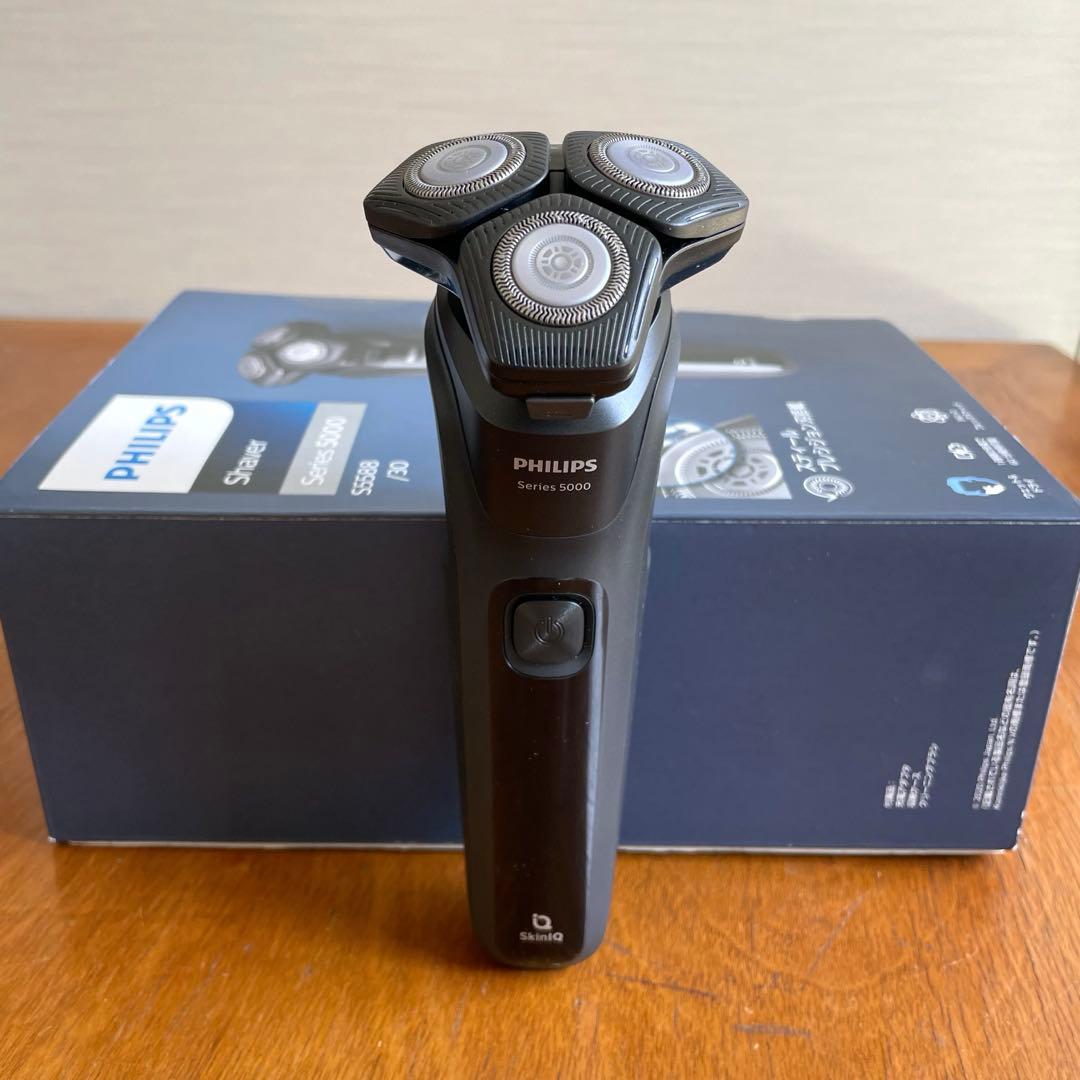 PHILIPS Shaver Series 5000 S5588/30 箱付き