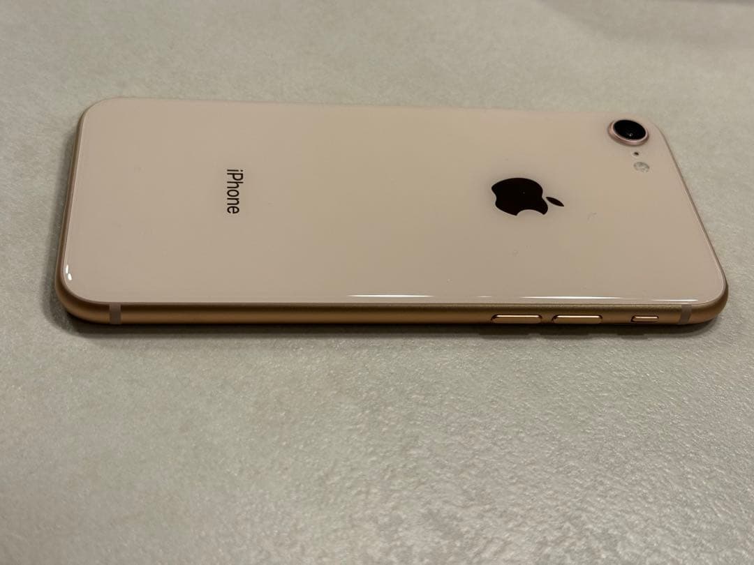 Apple iPhone 8 ゴールド 本体 Simフリー 初期化済み 美品