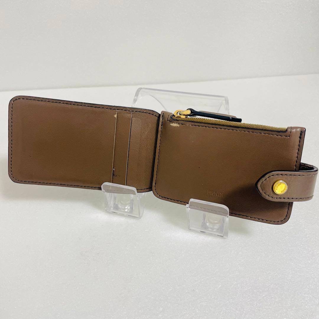 【匿名配送】FENDI Apple iPhone 11 Proスマホケース